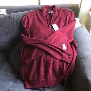 NWT men’s ¼ zip extra soft sweater red szM